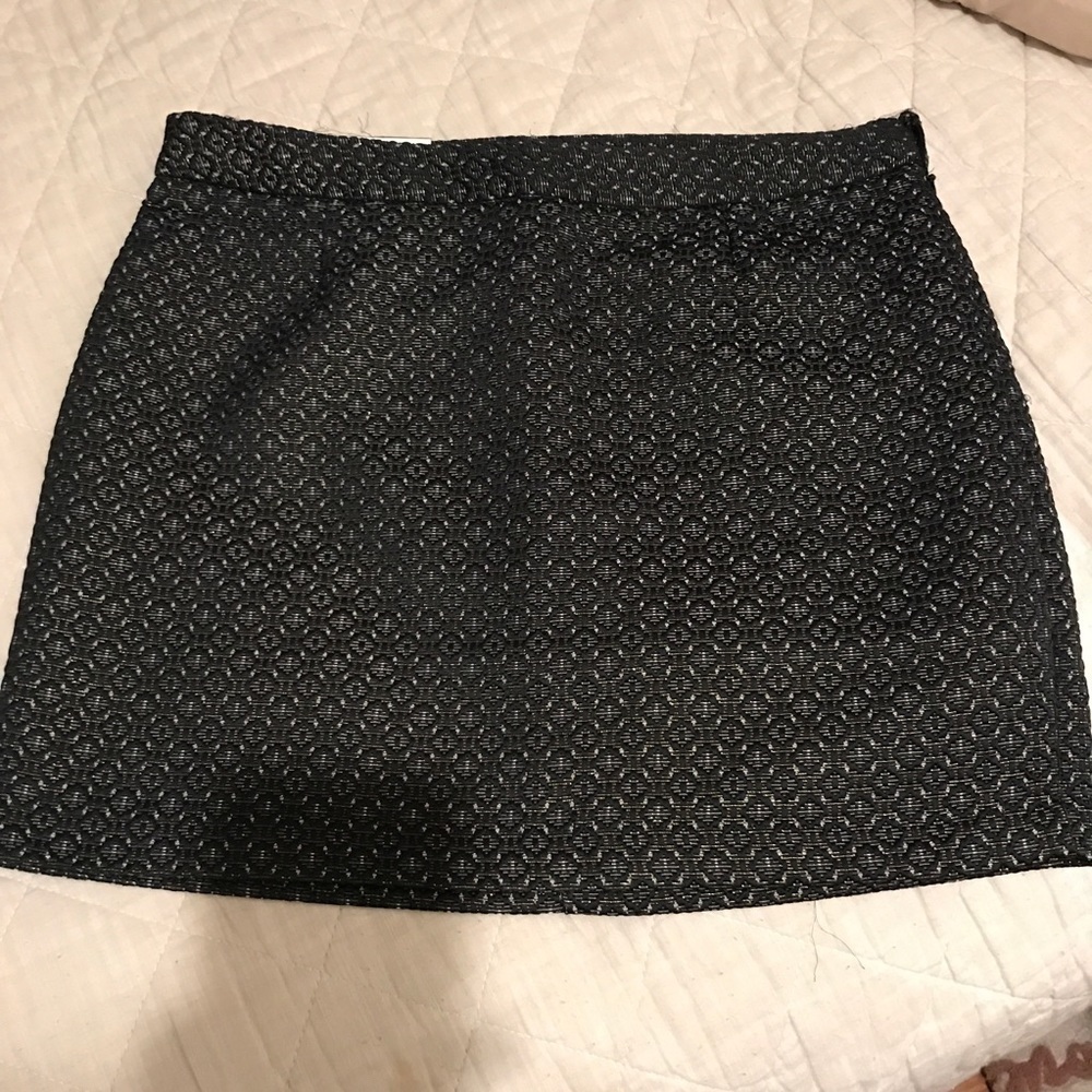 🌺GAP Patterned Mini Skirt